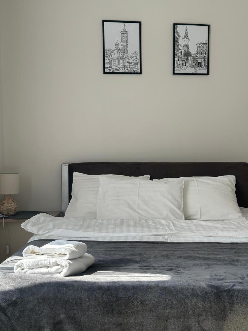 Opera Center Hotel & Apartments 리비프 외부 사진