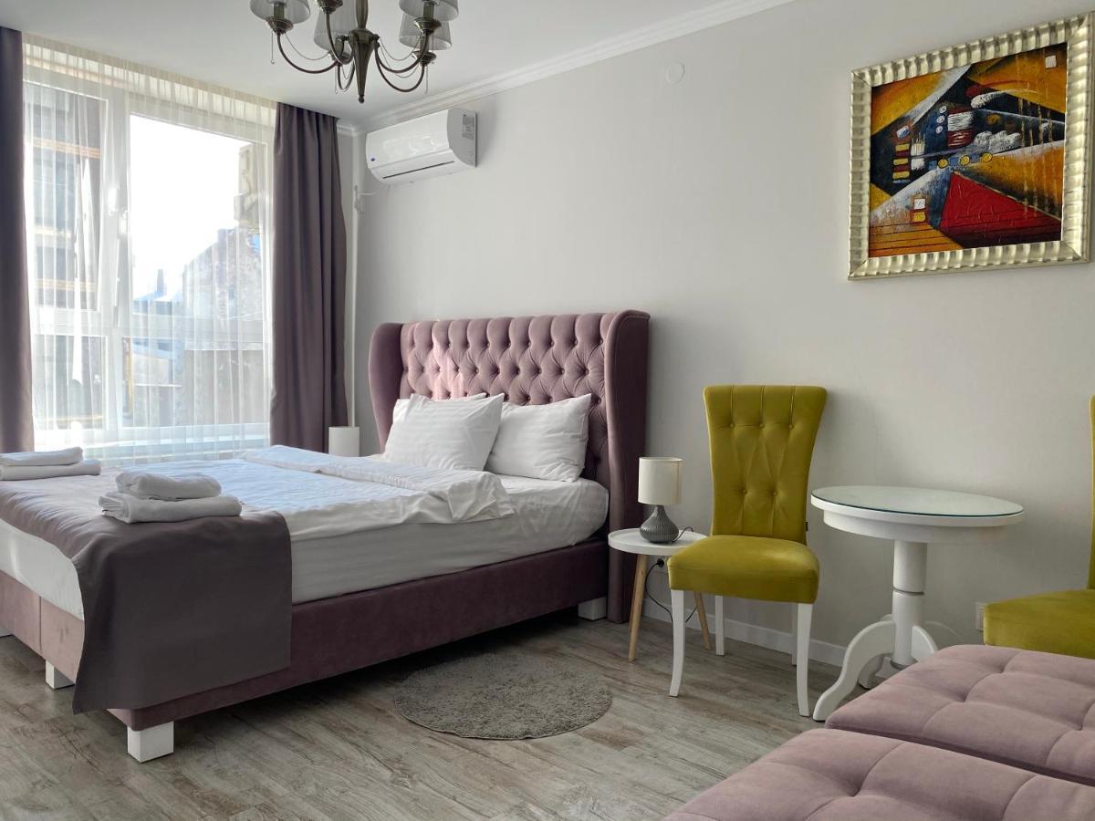 Opera Center Hotel & Apartments 리비프 외부 사진